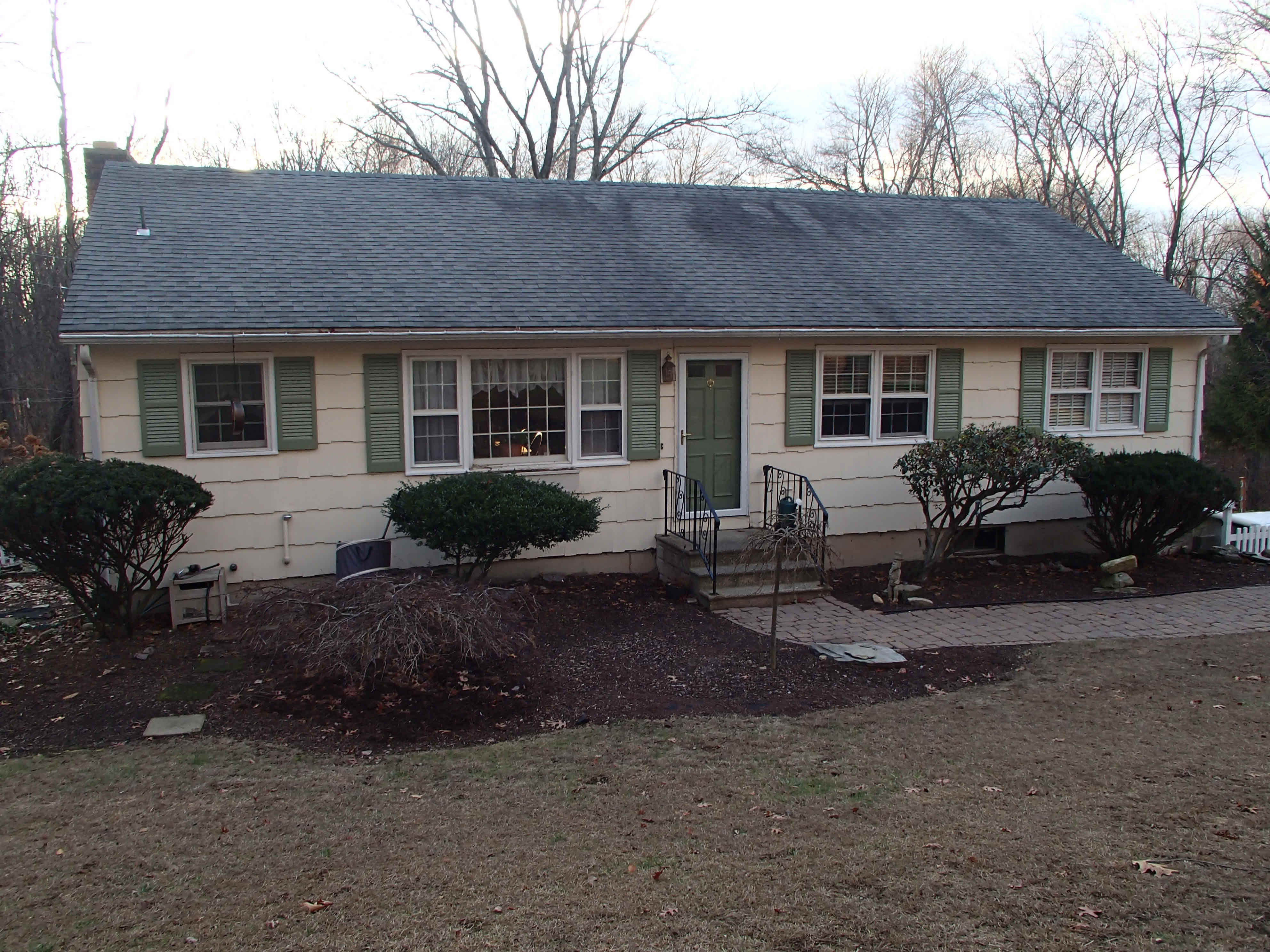 Building photograph for 193 BLUEBERRY HILL RD
